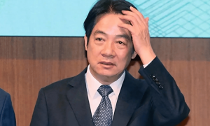 我军机多个方向进入台湾空域，台军“总长”亲赴指挥所，密切监视解放军动态