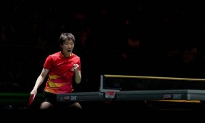 混团世界杯：梁靖崑单打告负莎头双打得分 中国8-2法国