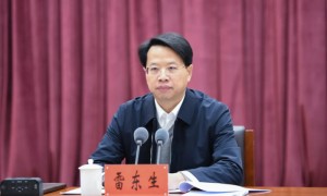 甘肃省委秘书长调整